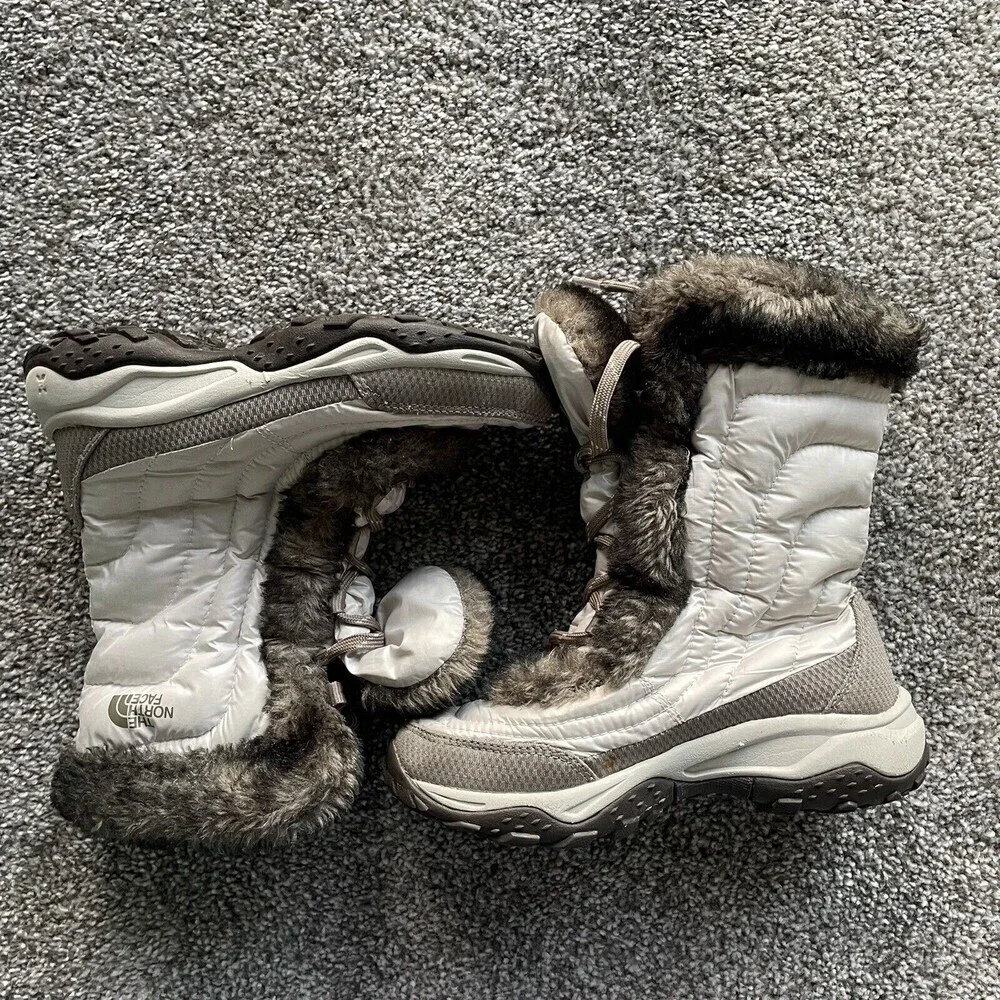 Columbia Snow boots kids 2 ivory Quilted down fill faux fur trim